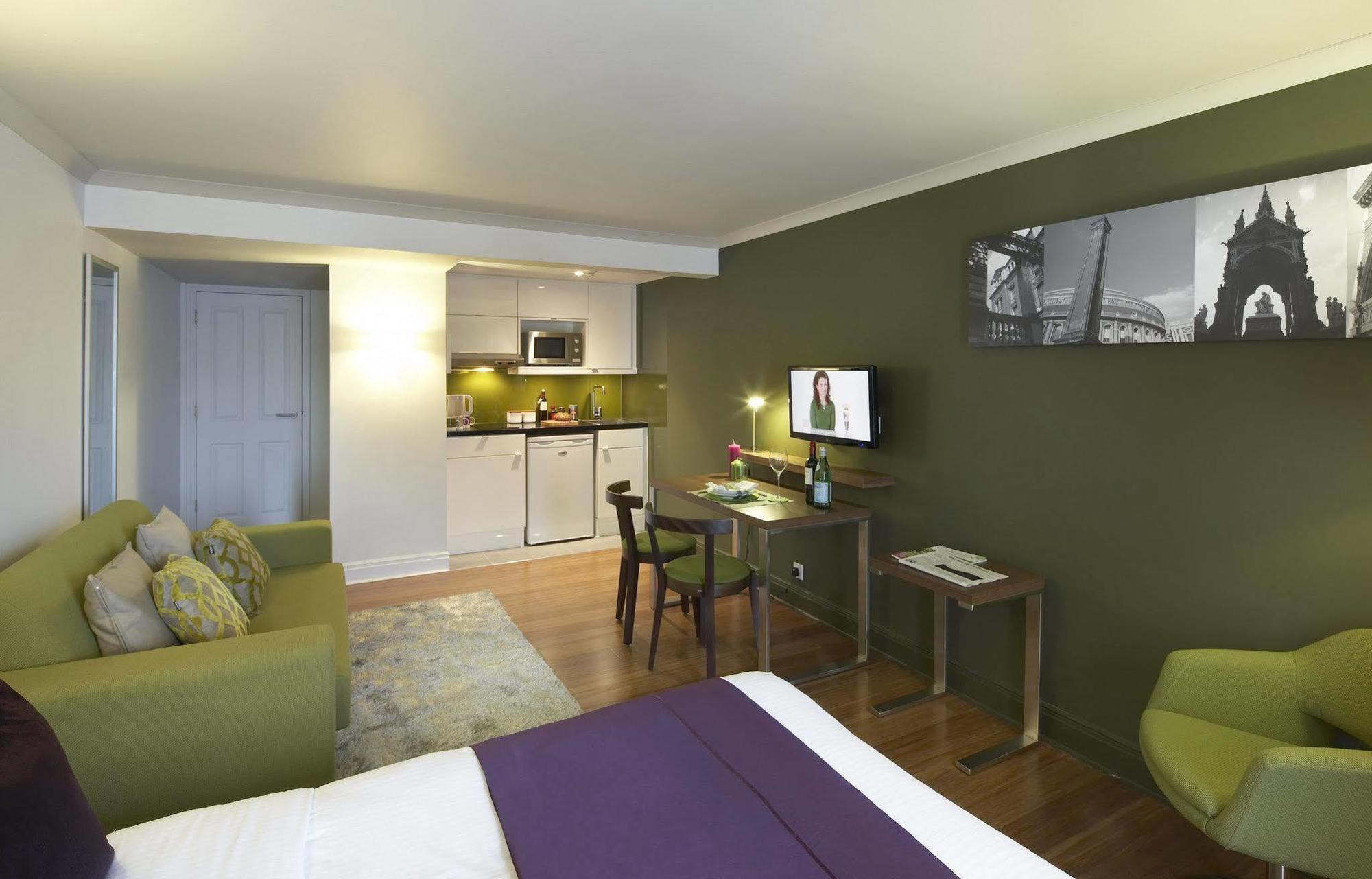 Citadines South Kensington Apart-hotel 4*